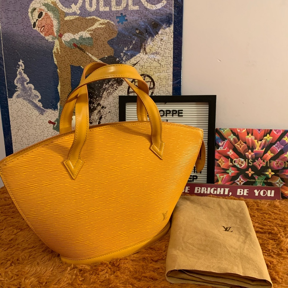 💯 Authentic LV Yellow Epi Leather St Jacques - Picture 14 of 16